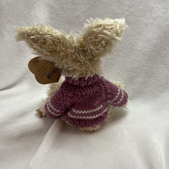 Vintage Heartfelt Collectibles bunny in sweater NWT - Picture 6 of 12